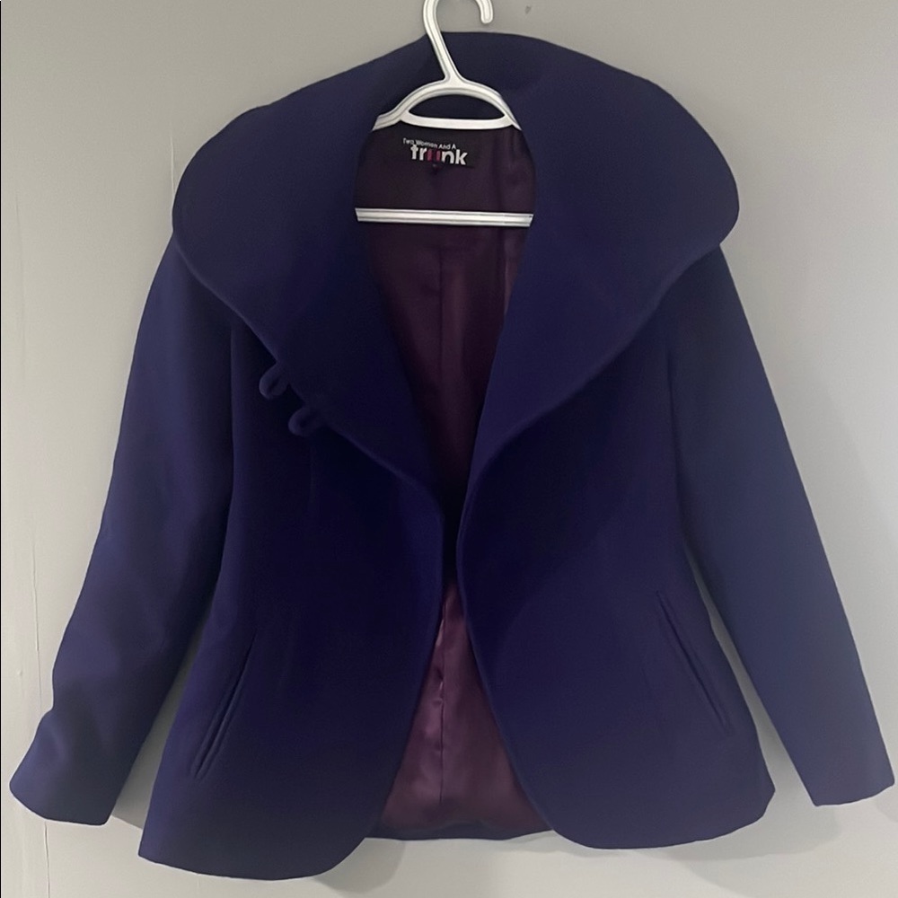 Women's Two Women and a Trunk Purple Jacket Small
